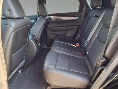 2025 Cadillac XT5 Luxury