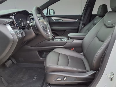 2026 Cadillac XT5 Luxury