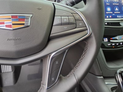 2026 Cadillac XT5 Luxury