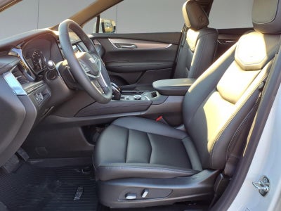 2026 Cadillac XT5 Luxury