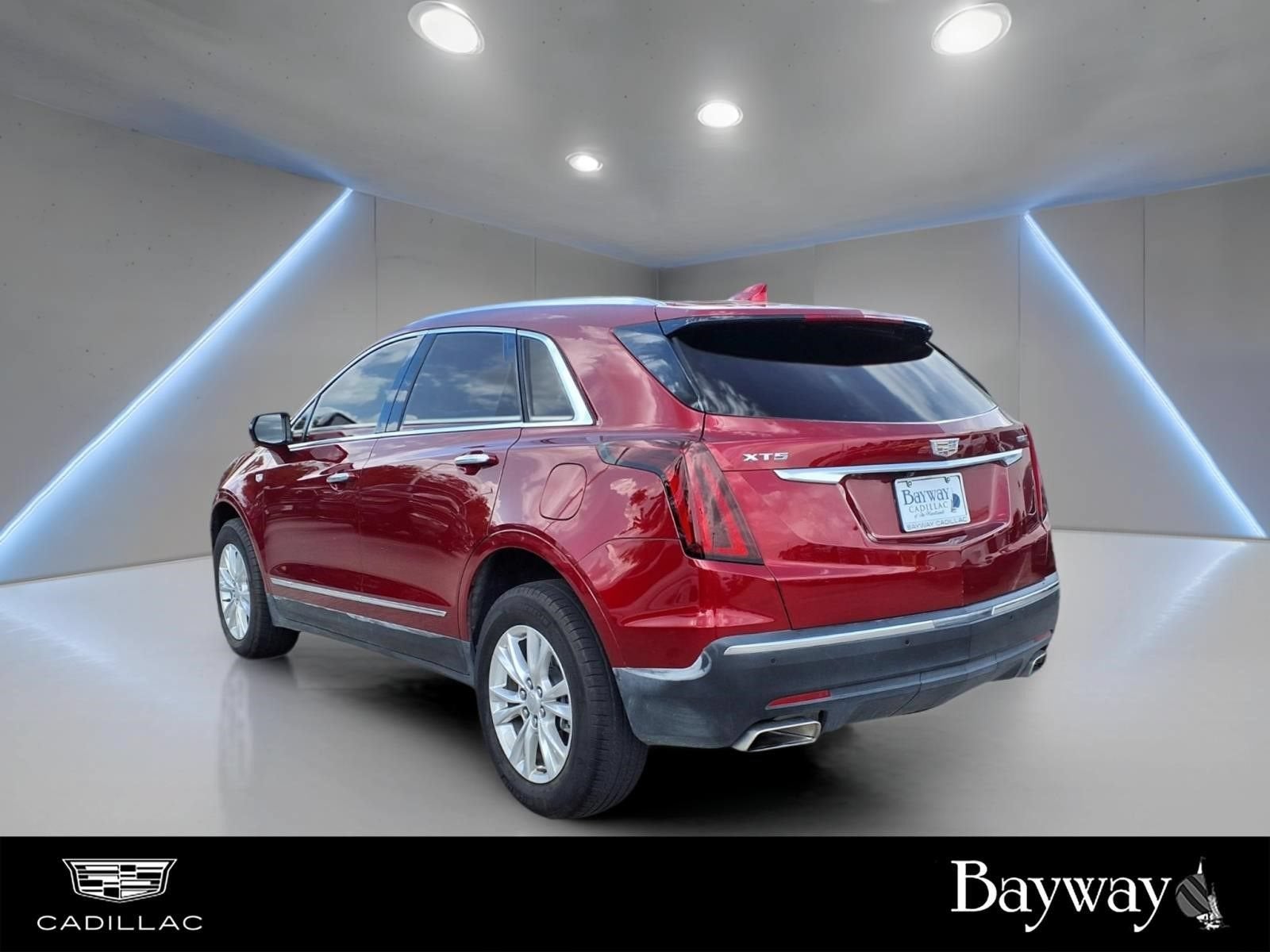 2023 Cadillac XT5 FWD Luxury