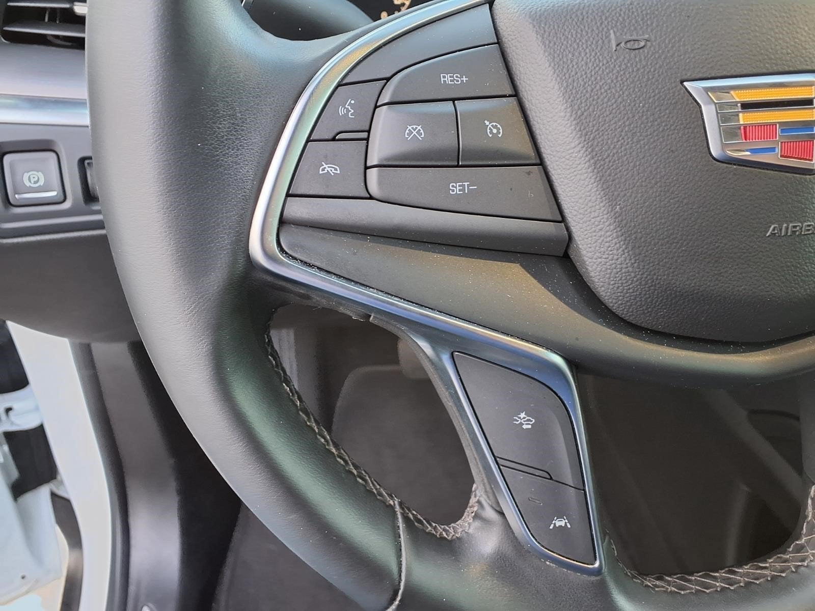 2024 Cadillac XT5 Luxury