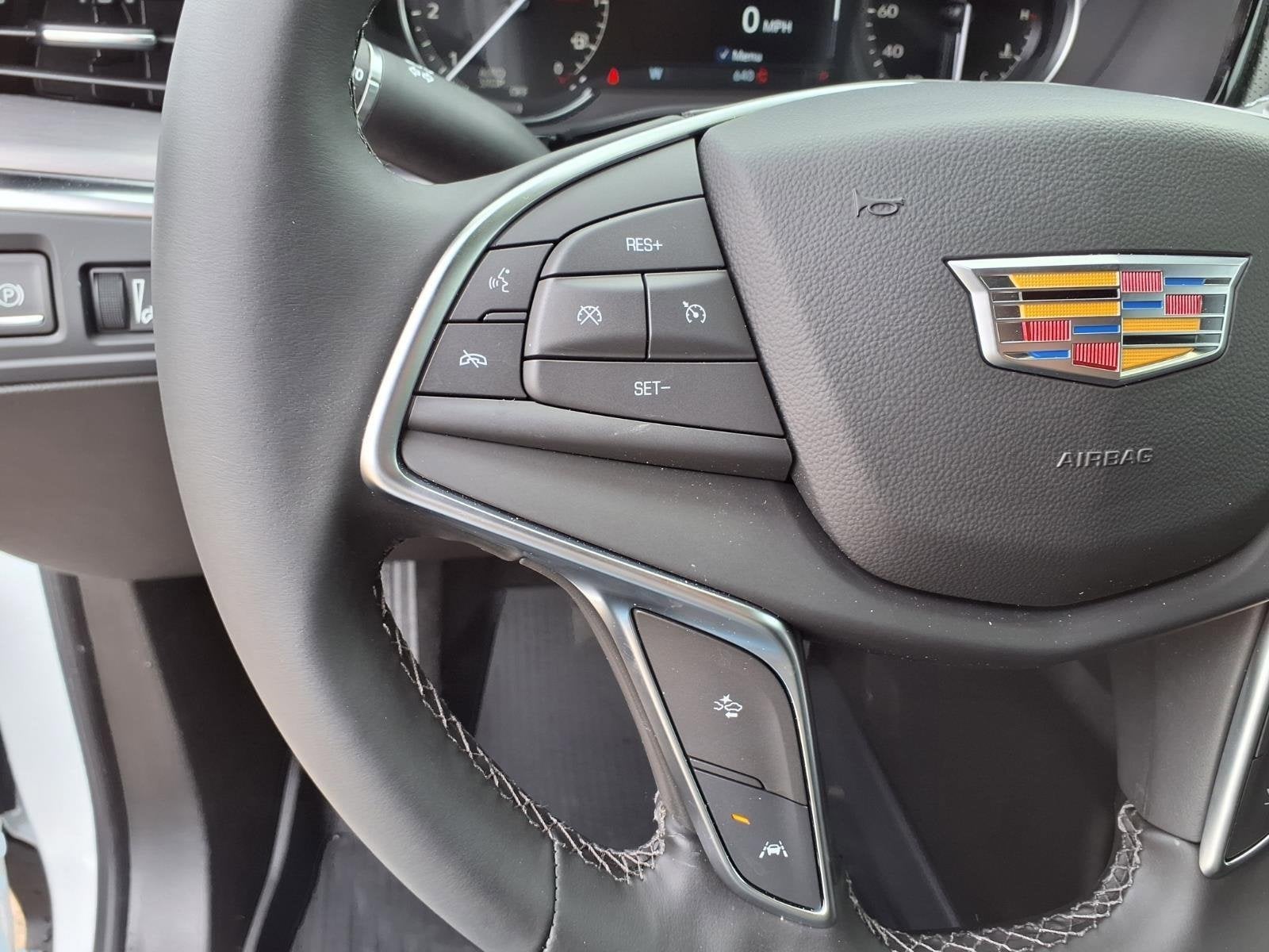 2026 Cadillac XT5 Luxury