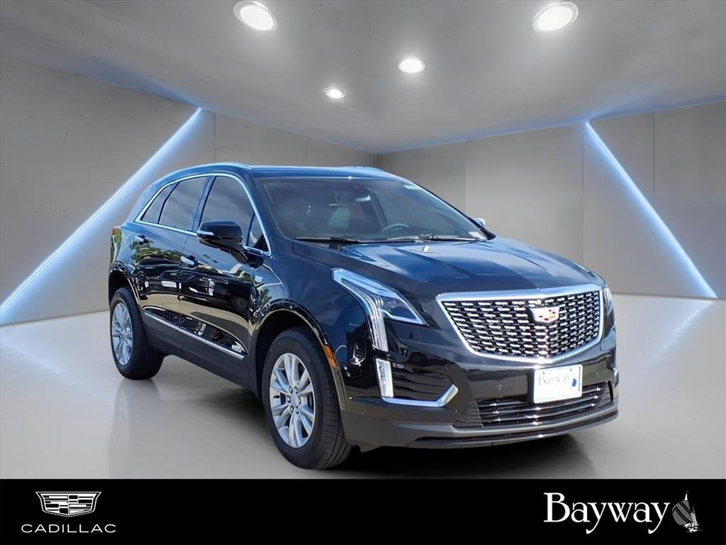 2026 Cadillac XT5 Luxury