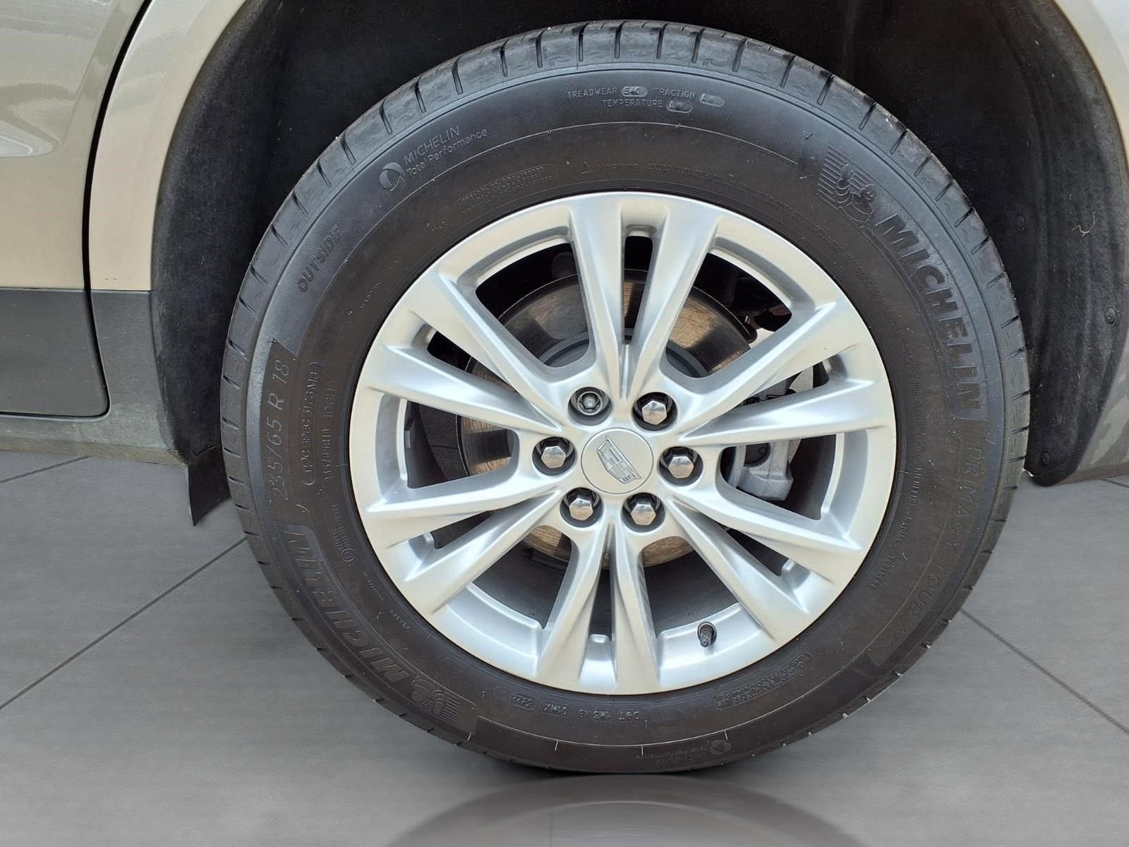 2023 Cadillac XT5 Luxury