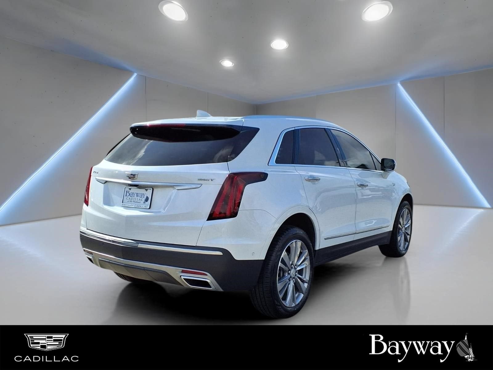 2023 Cadillac XT5 FWD Premium Luxury