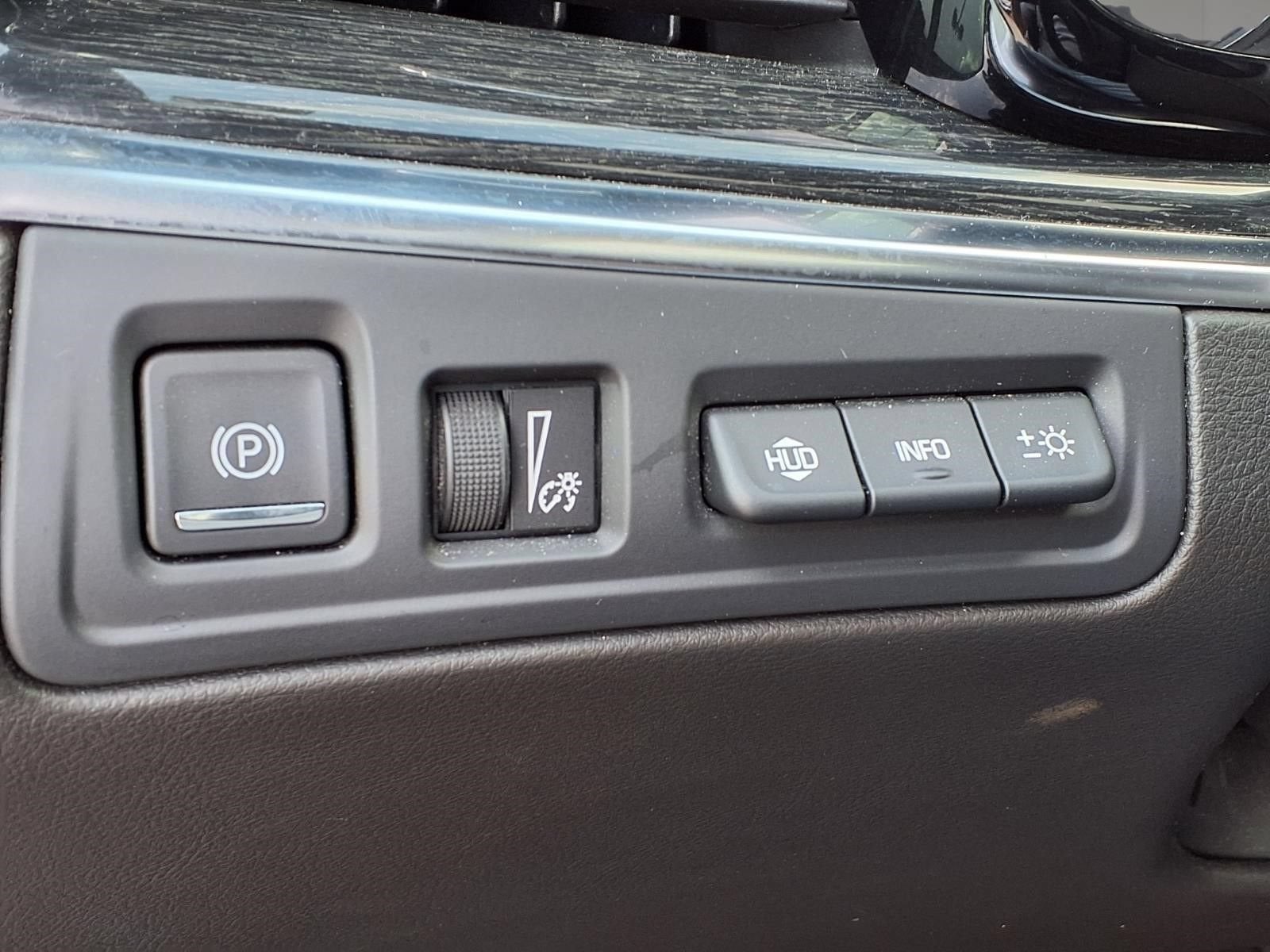 2023 Cadillac XT5 FWD Premium Luxury