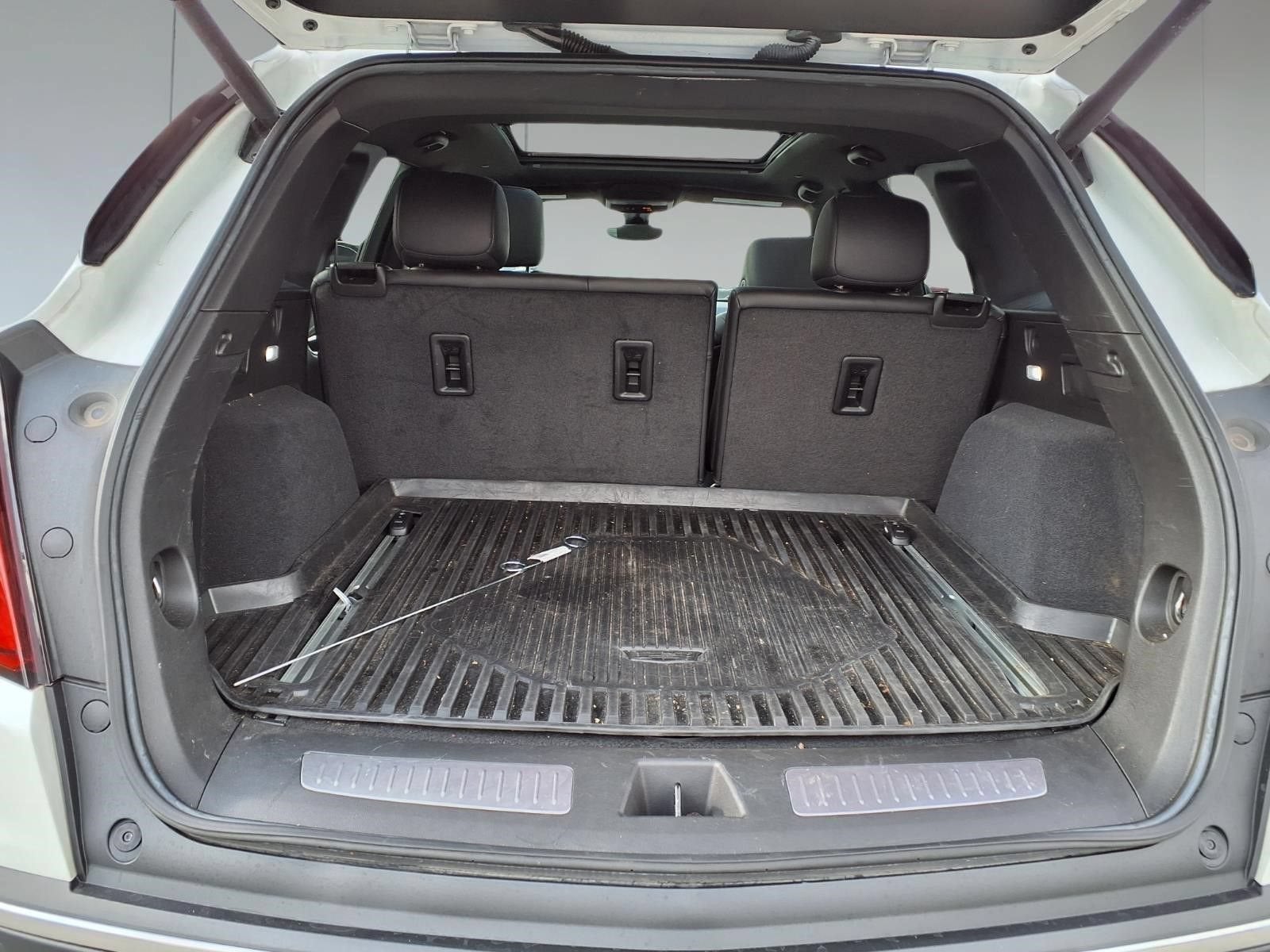 2023 Cadillac XT5 FWD Premium Luxury