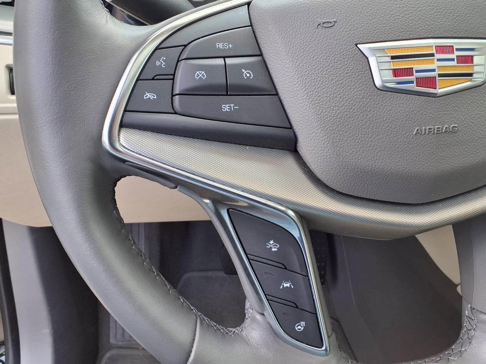 2021 Cadillac XT5 FWD Premium Luxury