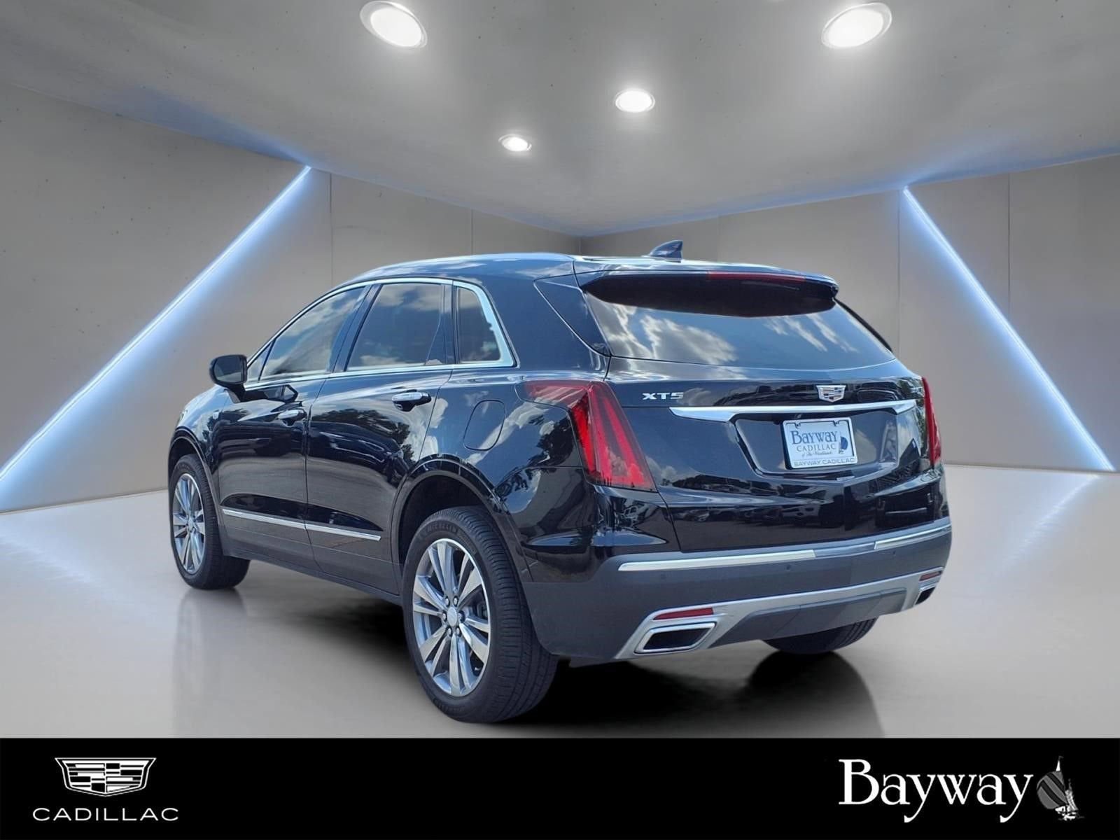 2021 Cadillac XT5 FWD Premium Luxury