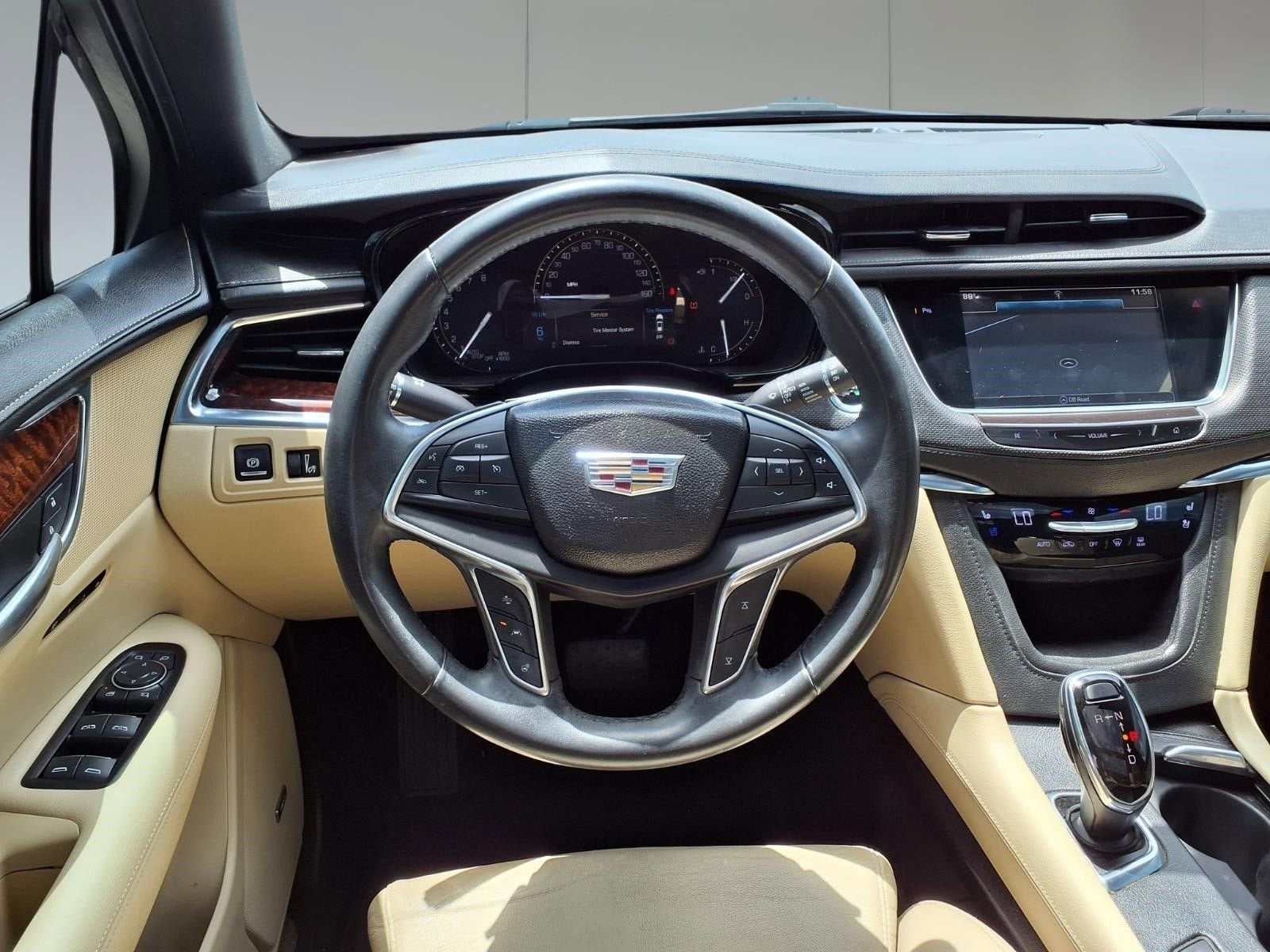 2017 Cadillac XT5 Premium Luxury FWD