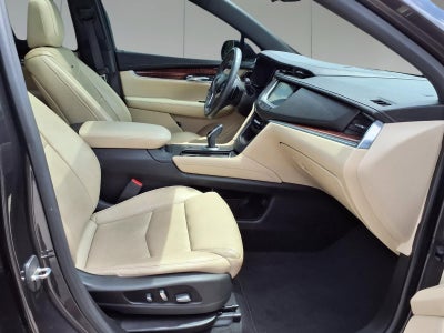 2017 Cadillac XT5 Premium Luxury FWD