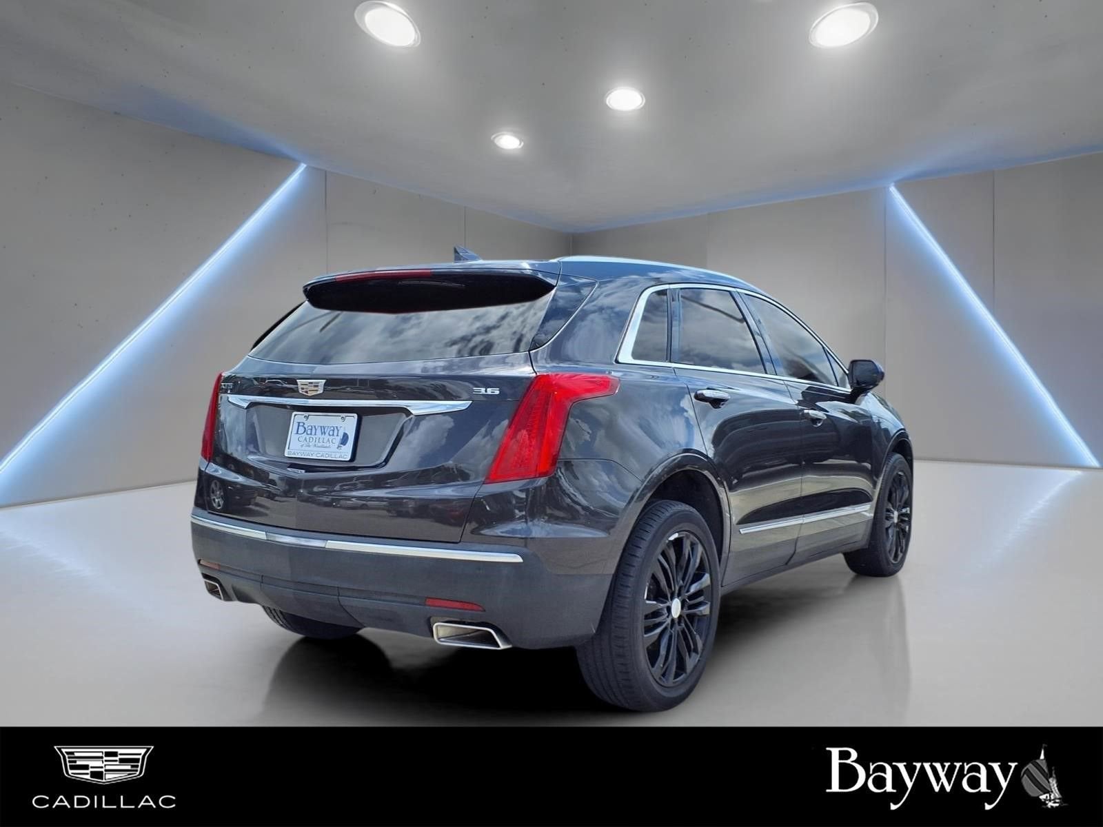 2017 Cadillac XT5 Premium Luxury FWD