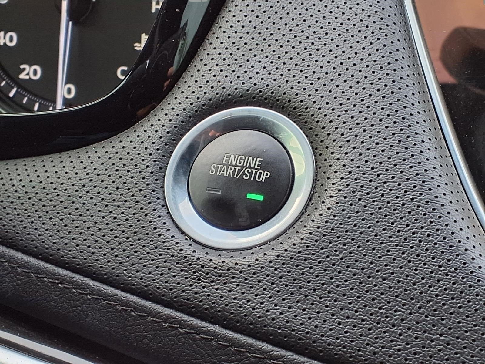 2021 Cadillac XT5 FWD Premium Luxury