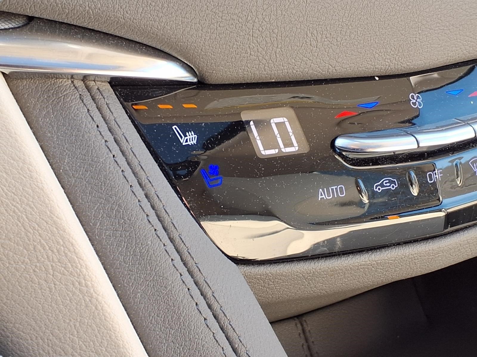 2021 Cadillac XT5 FWD Premium Luxury
