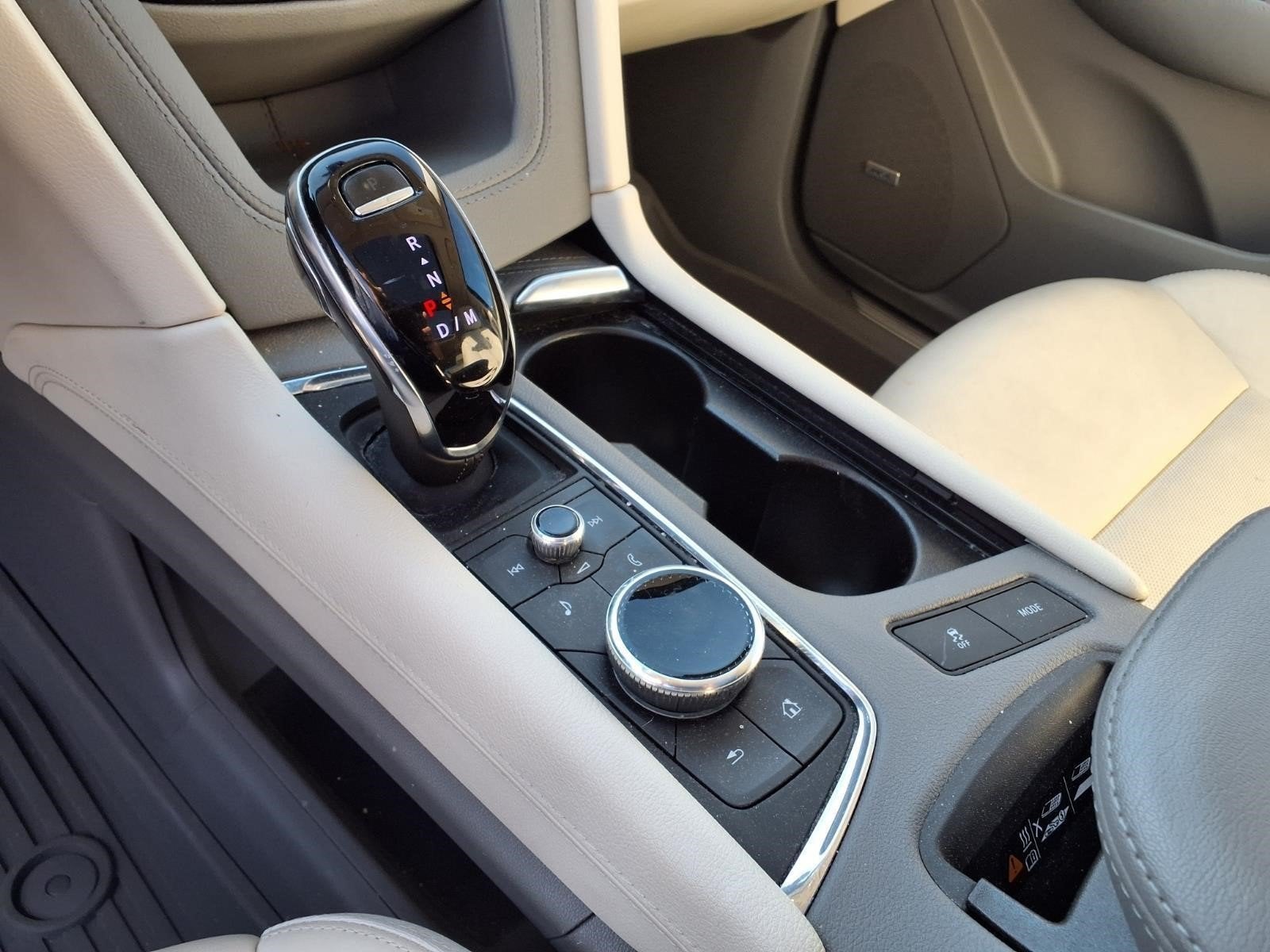 2021 Cadillac XT5 FWD Premium Luxury