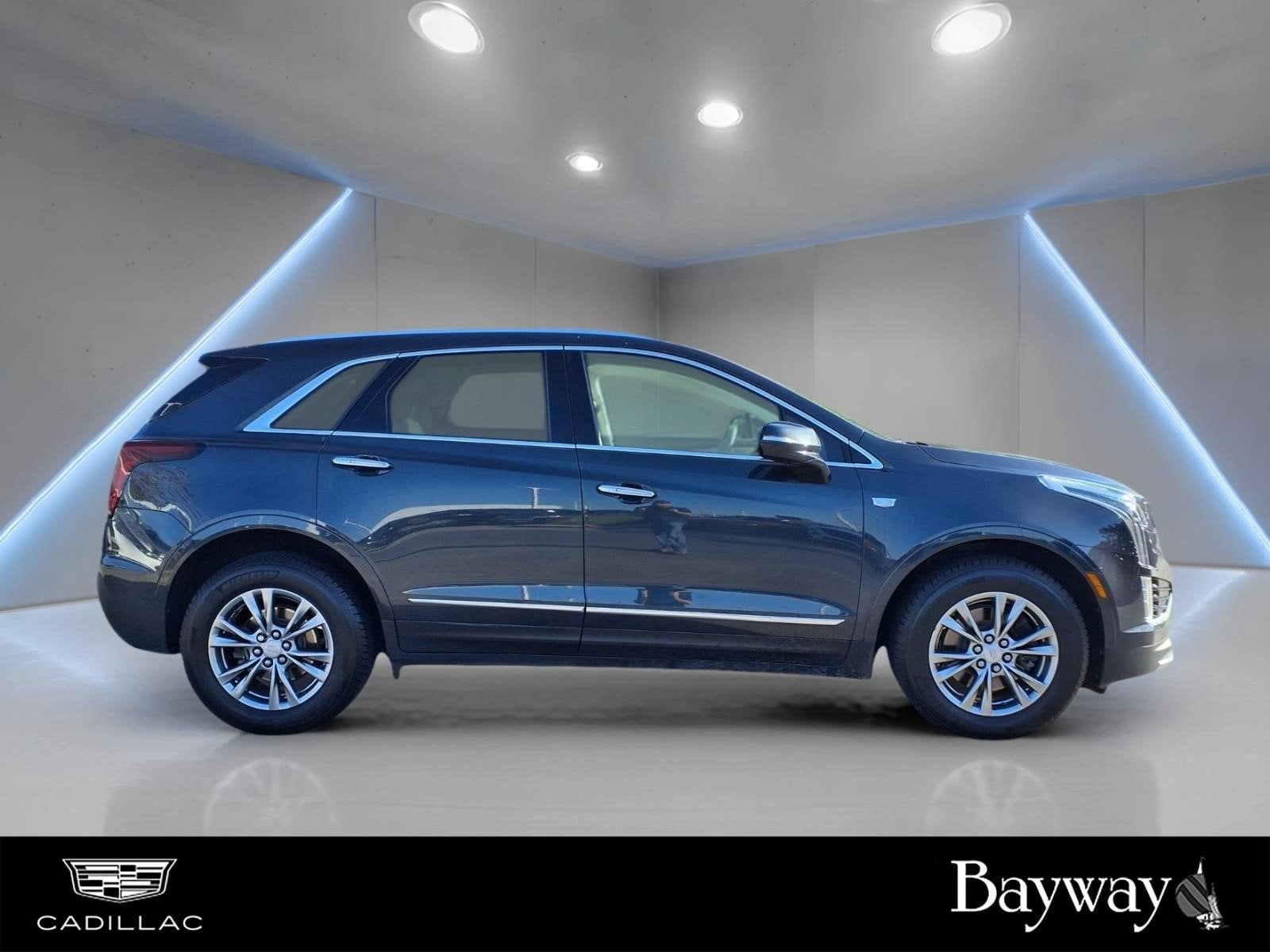 2021 Cadillac XT5 FWD Premium Luxury