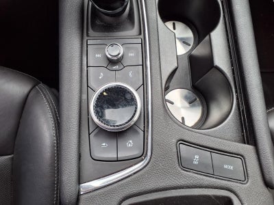 2022 Cadillac XT5 FWD Premium Luxury