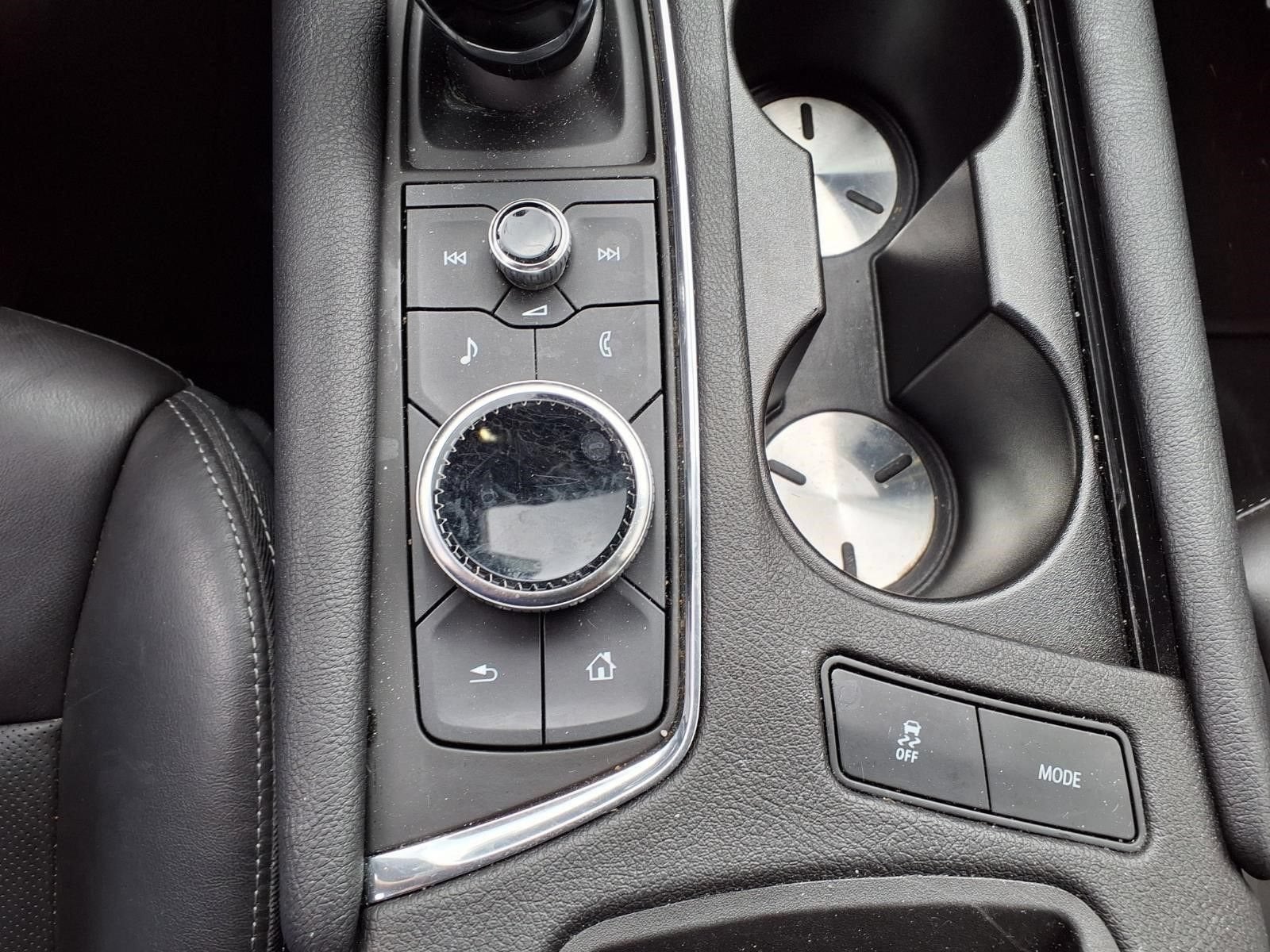 2022 Cadillac XT5 FWD Premium Luxury