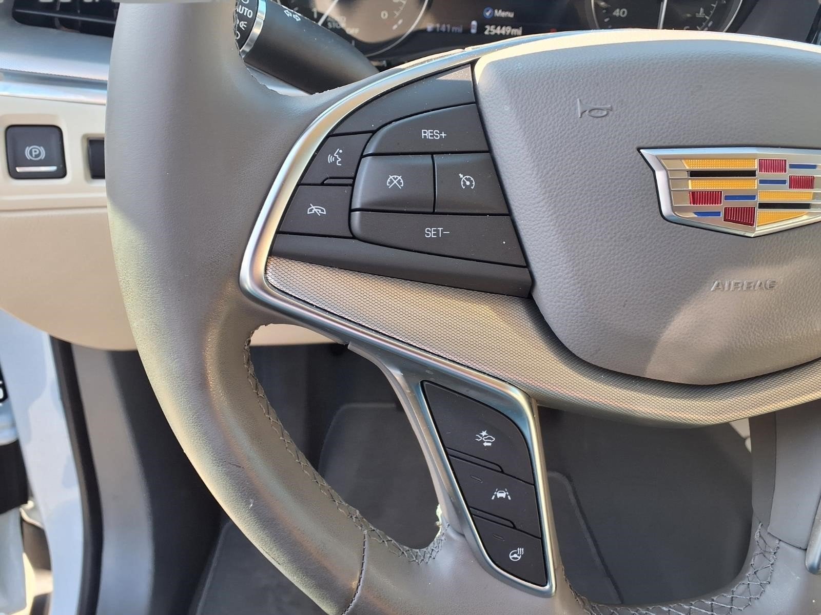 2025 Cadillac XT5 Premium Luxury