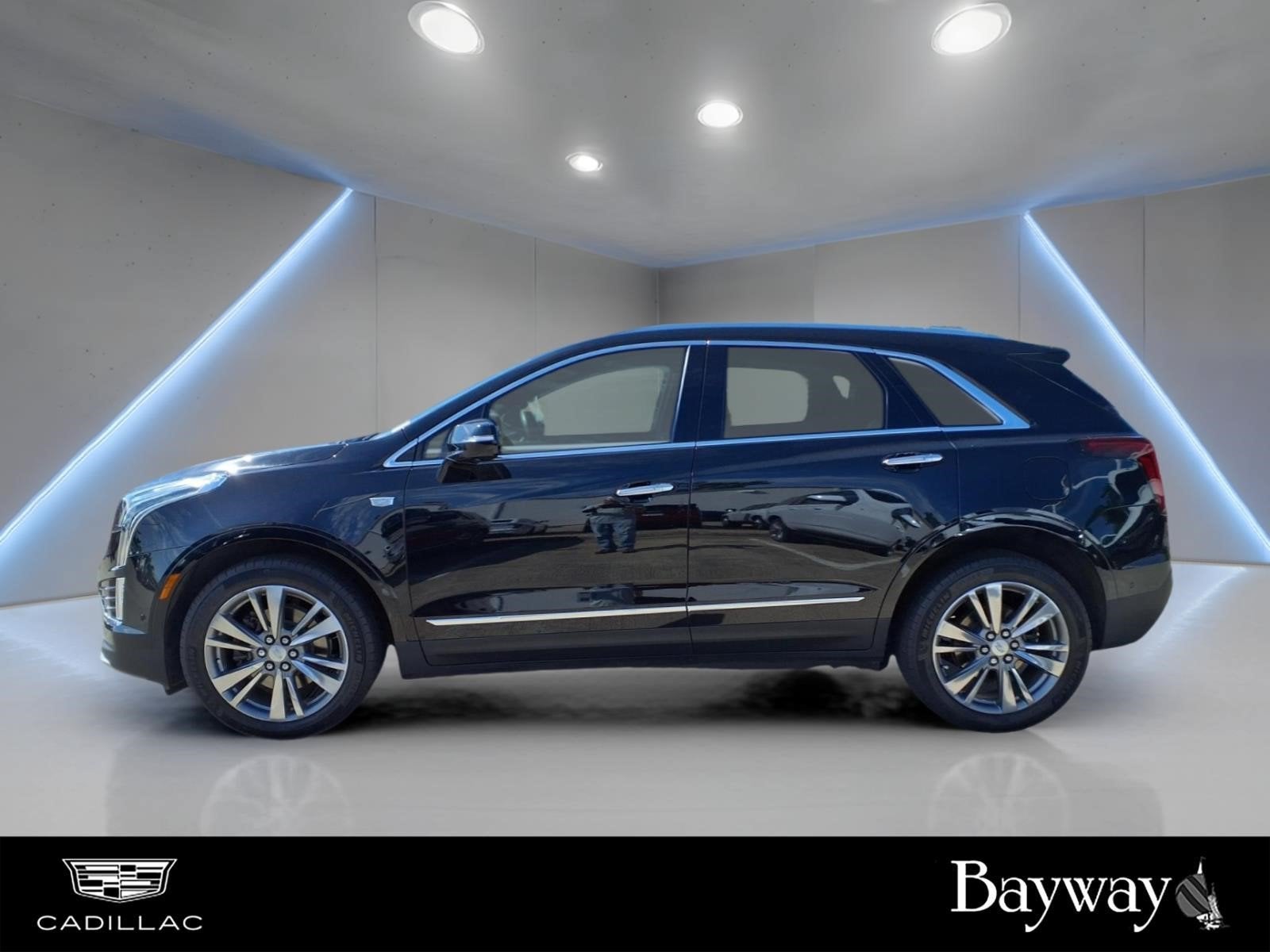 2022 Cadillac XT5 FWD Premium Luxury