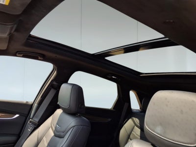 2022 Cadillac XT5 FWD Premium Luxury