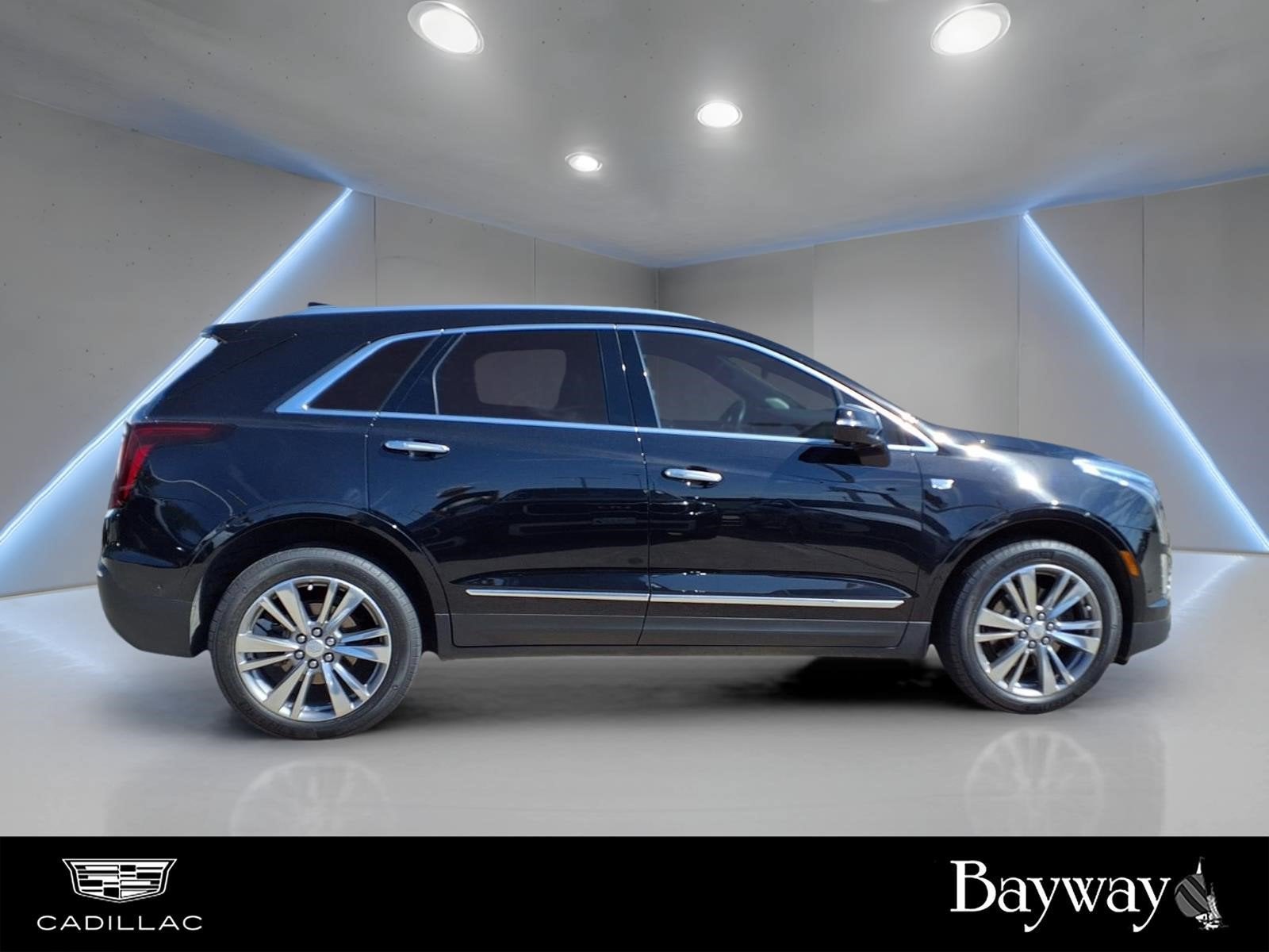 2022 Cadillac XT5 FWD Premium Luxury
