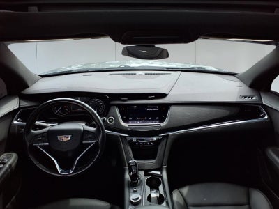 2024 Cadillac XT6 Luxury