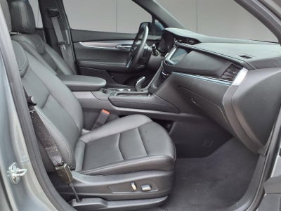 2024 Cadillac XT6 Luxury