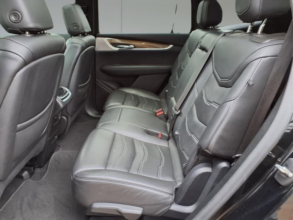 2022 Cadillac XT6 Premium Luxury