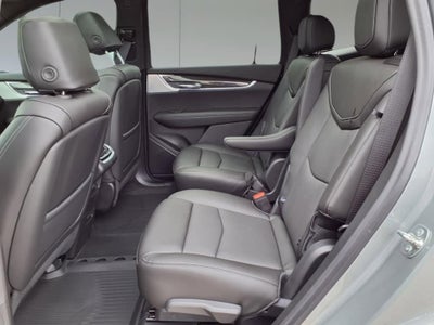 2025 Cadillac XT6 Sport