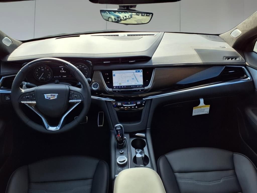 2025 Cadillac XT6 Sport