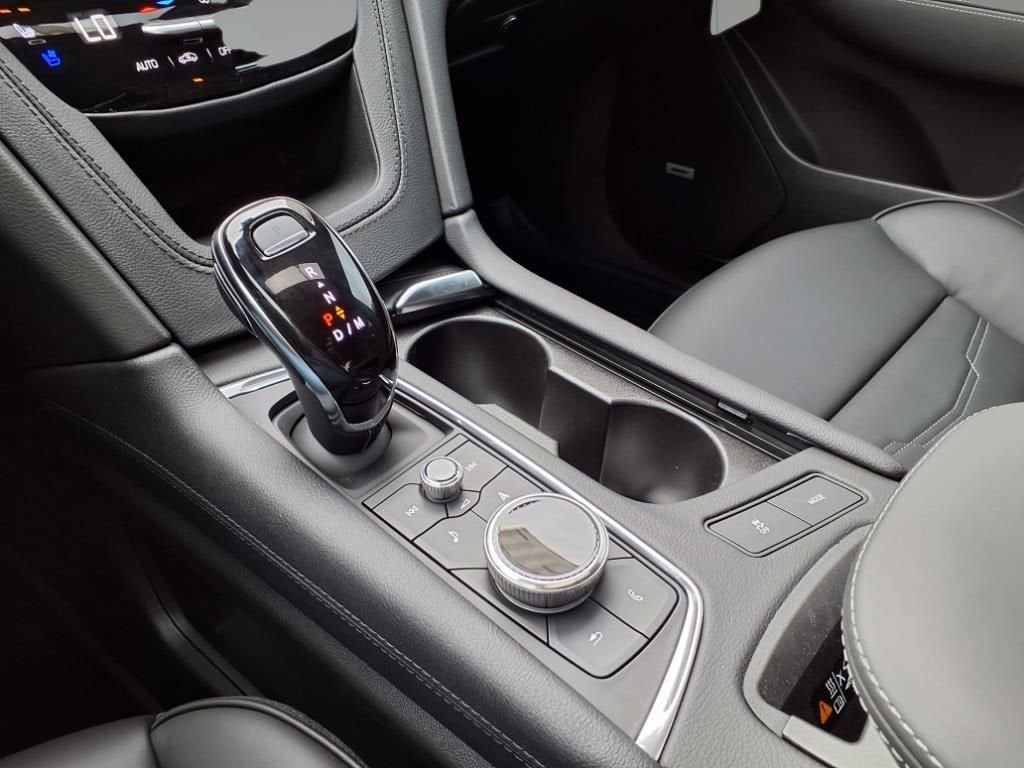 2025 Cadillac XT6 Sport