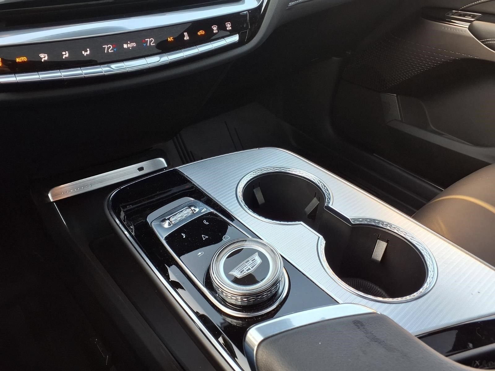 2024 Cadillac LYRIQ Tech