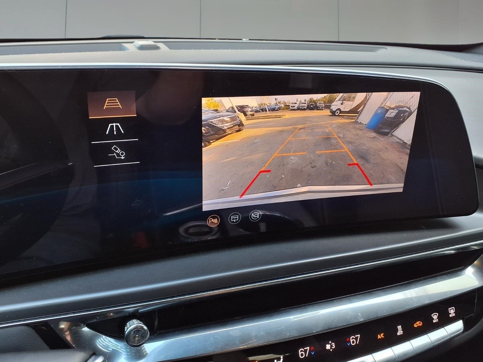 2024 Cadillac LYRIQ Tech