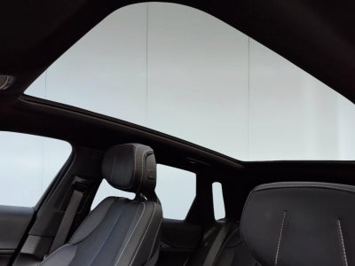 2025 Cadillac LYRIQ Luxury 1