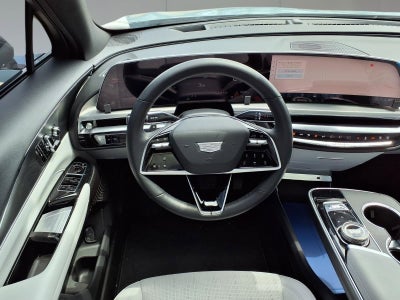 2024 Cadillac LYRIQ Luxury 1