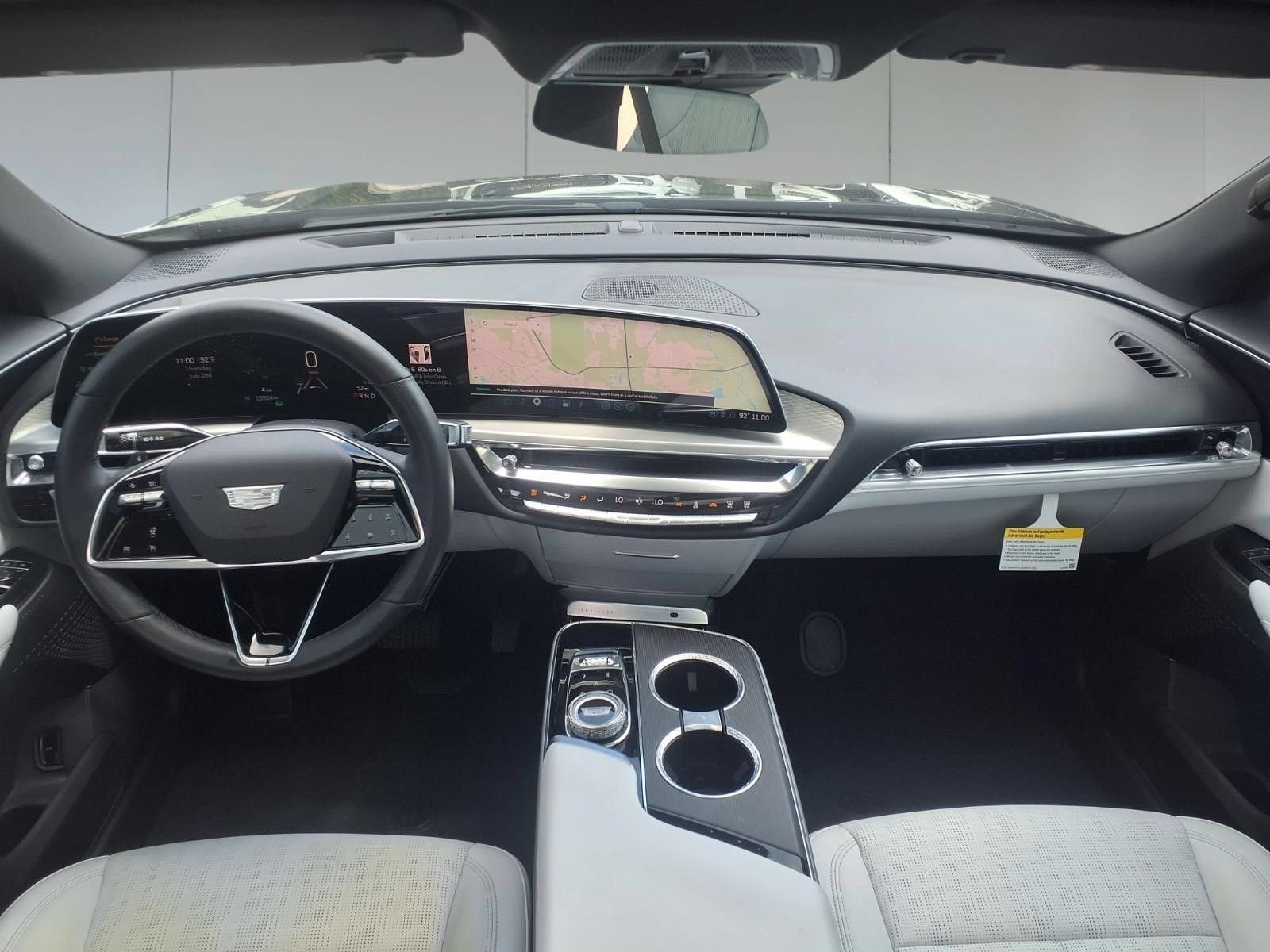 2024 Cadillac LYRIQ Luxury 1