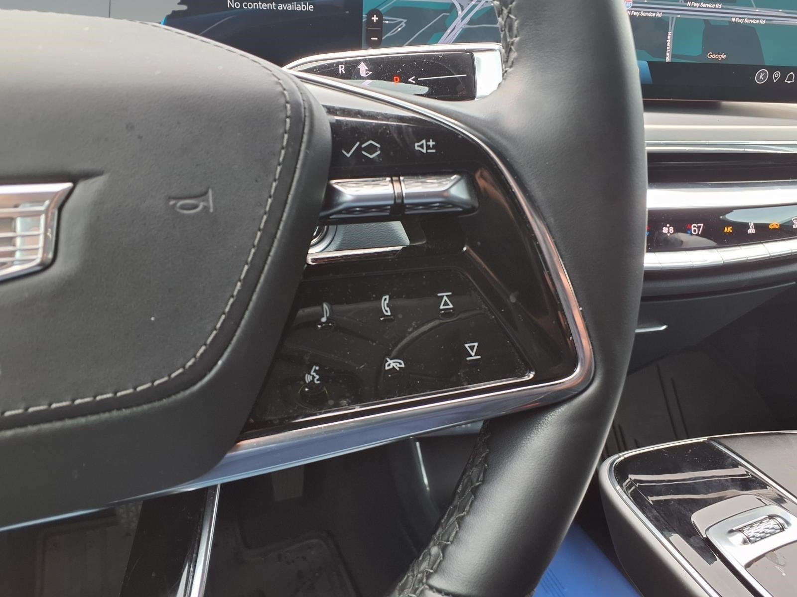 2024 Cadillac LYRIQ Luxury 3