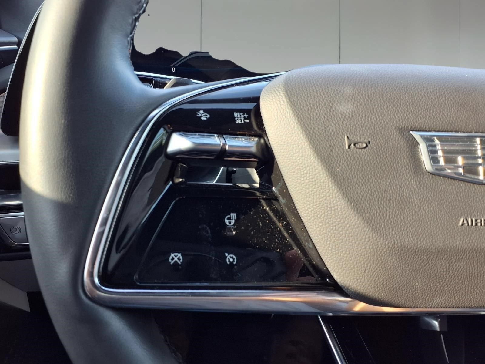 2024 Cadillac LYRIQ Sport 1