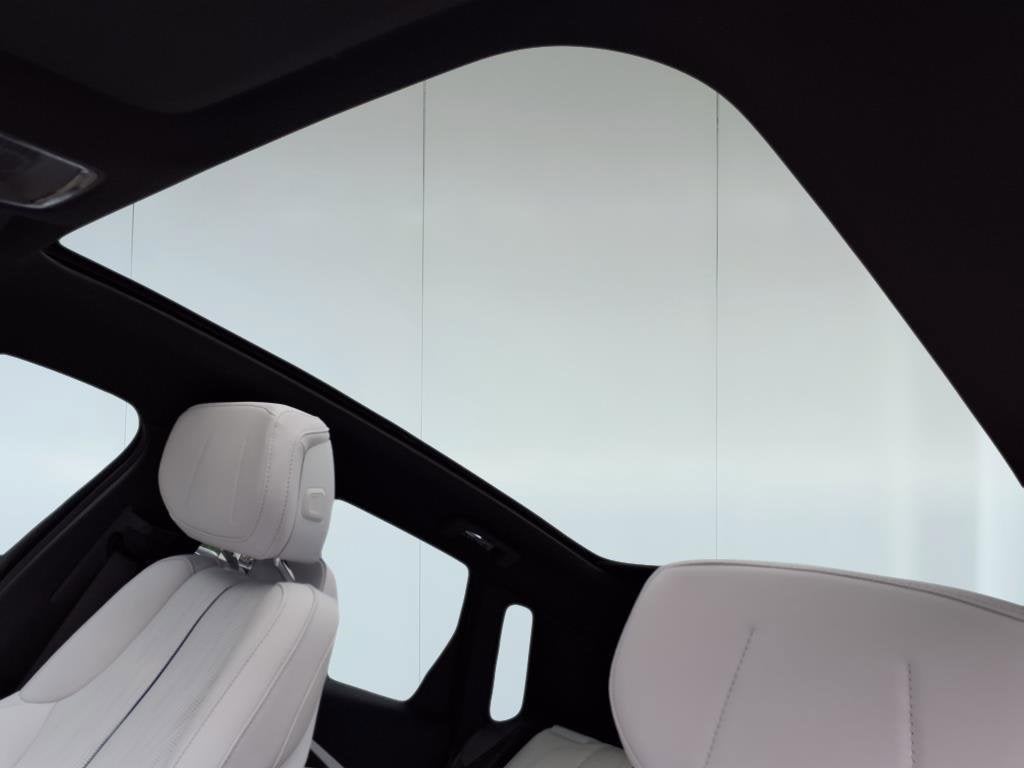 2025 Cadillac LYRIQ Sport 1