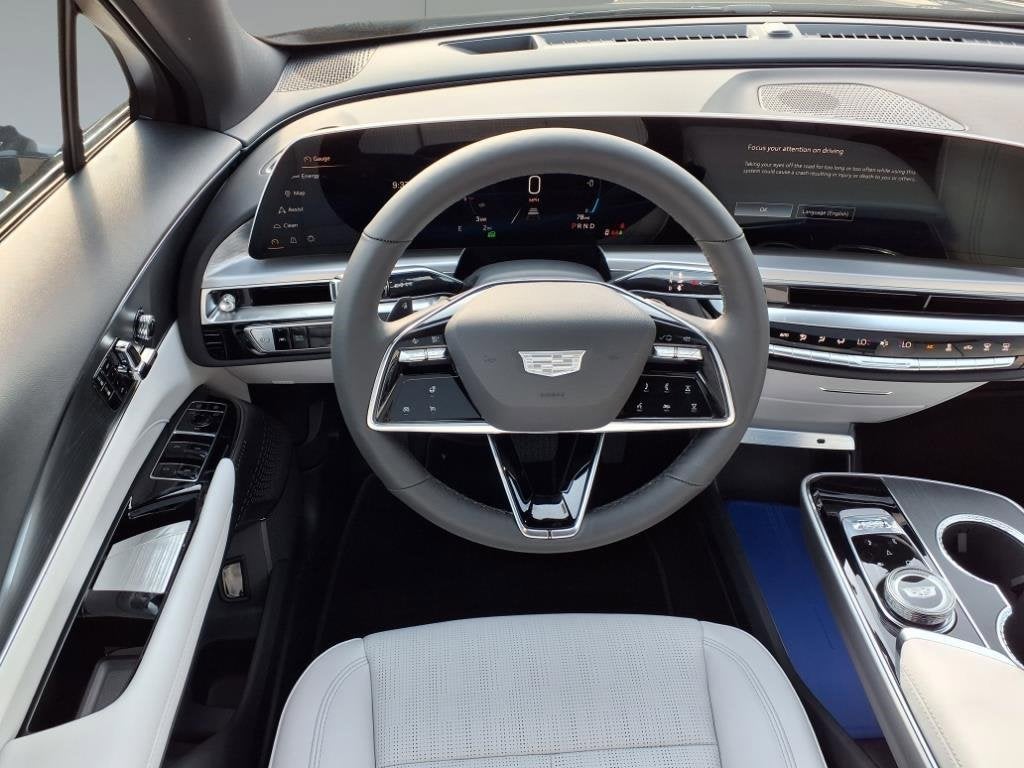 2025 Cadillac LYRIQ Sport 1