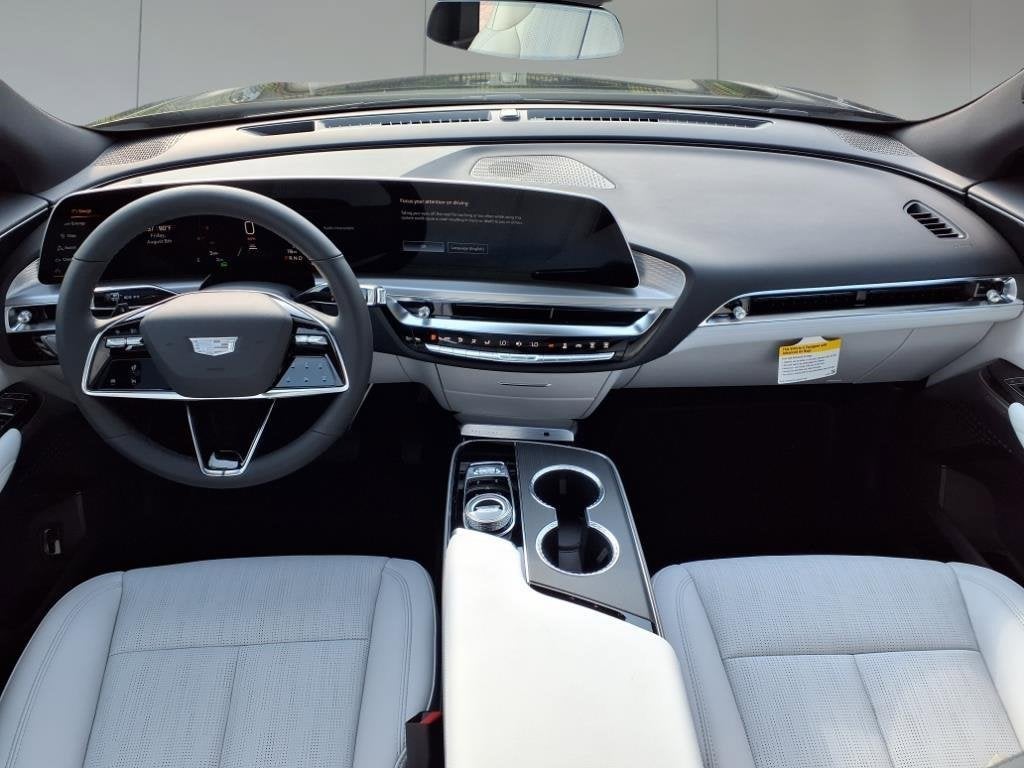 2025 Cadillac LYRIQ Sport 1