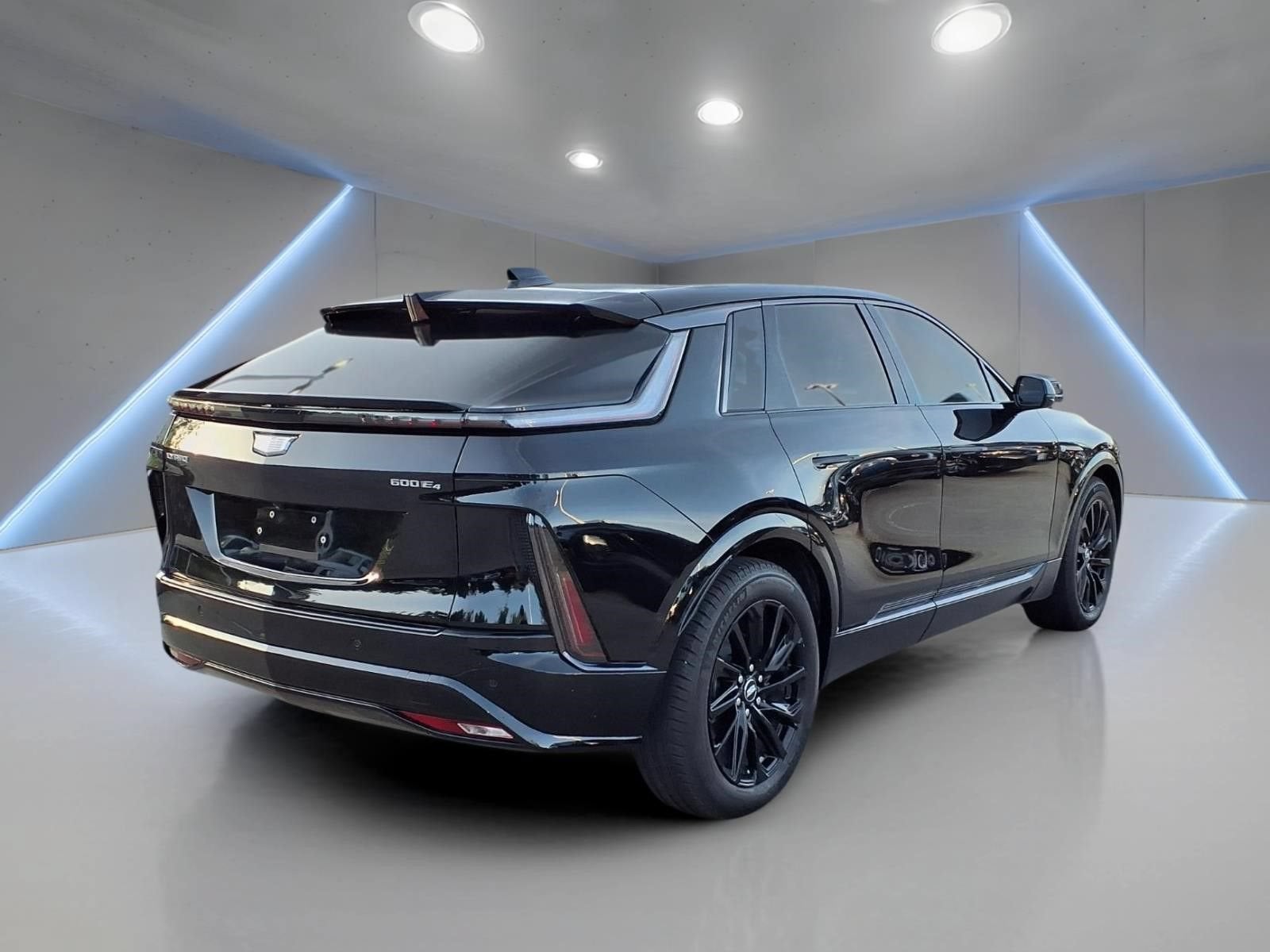 2024 Cadillac LYRIQ Sport 2