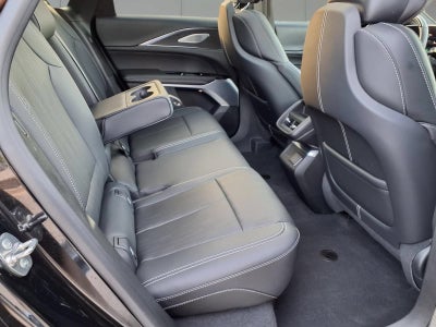 2024 Cadillac LYRIQ Sport 2