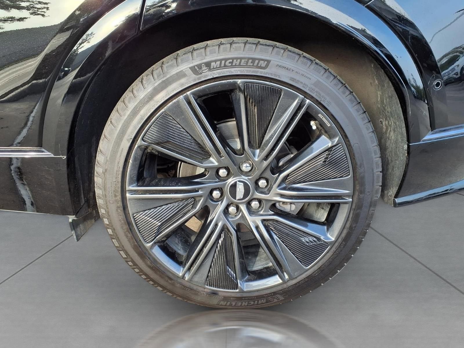 2024 Cadillac LYRIQ Sport 3