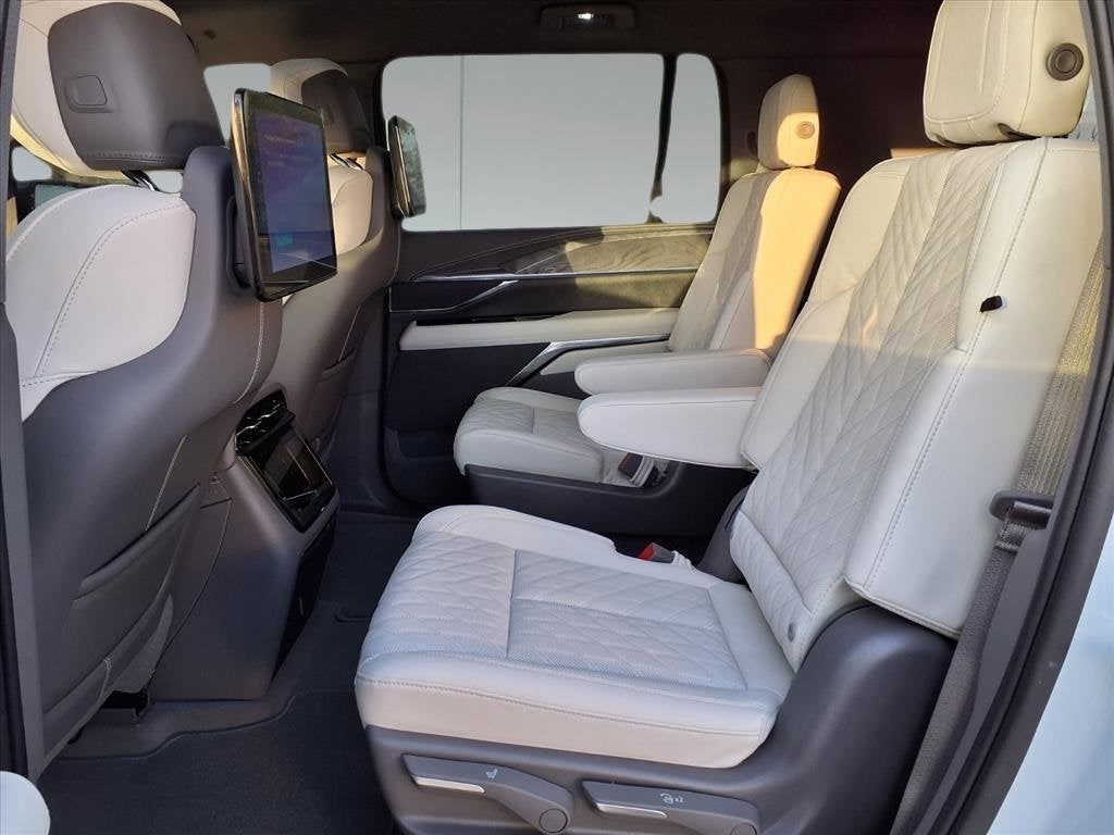 2026 Cadillac ESCALADE IQL Luxury