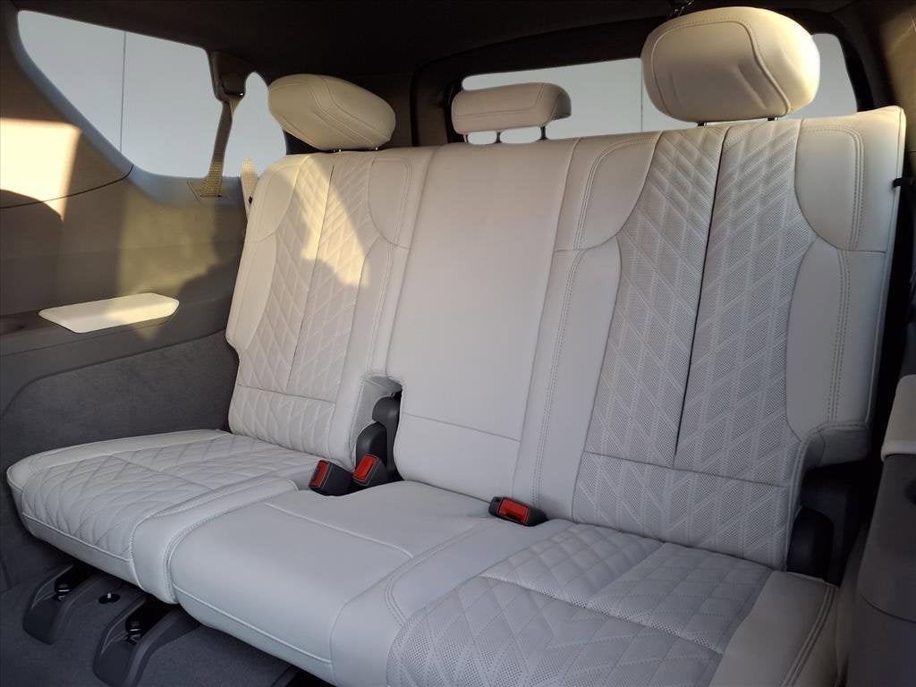 2026 Cadillac ESCALADE IQL Luxury