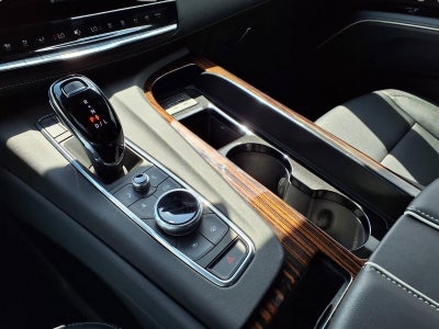 2024 Cadillac Escalade Luxury