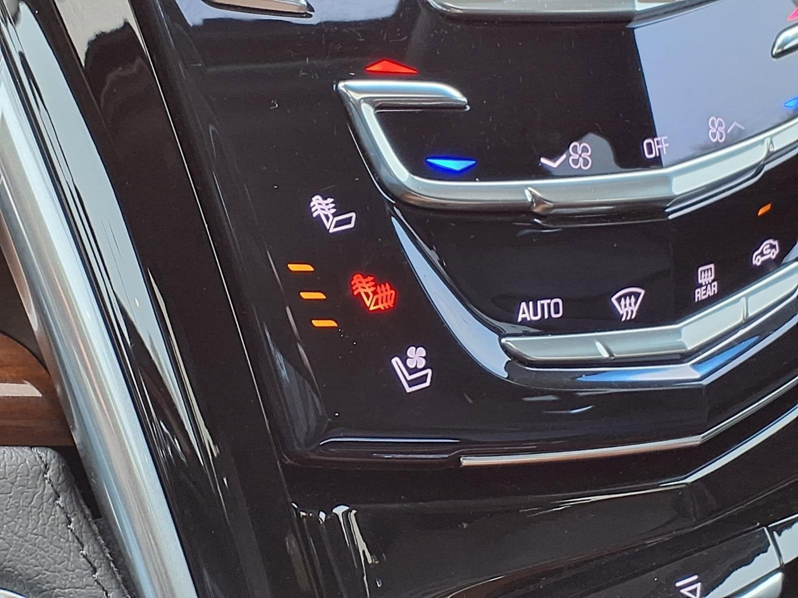 2019 Cadillac Escalade Luxury